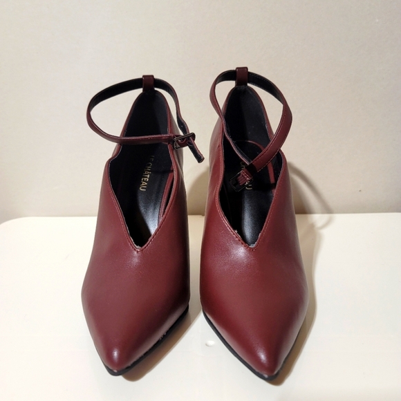 Le Chateau | Burgundy Red Heel Shoes with Ankle Strap Formal Office Wear - Picture 2 of 9